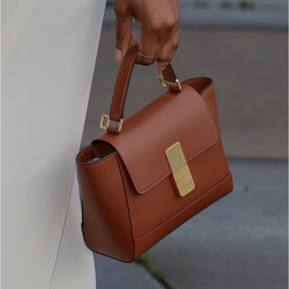 *Excellent* Atelier Auguste Mini Marly in Tan, Lightweight, UV & Rain Resistant